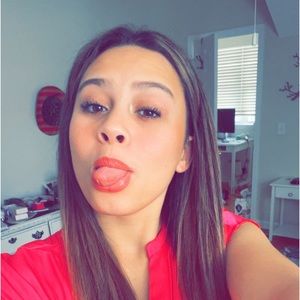 Meet your Posher, Amiah